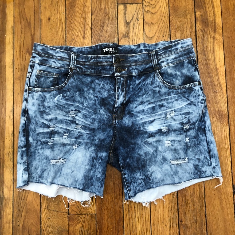 Thrill Jeans Acid Wash Distressed Denim Shorts-Size-20 - Picture 1 of 7